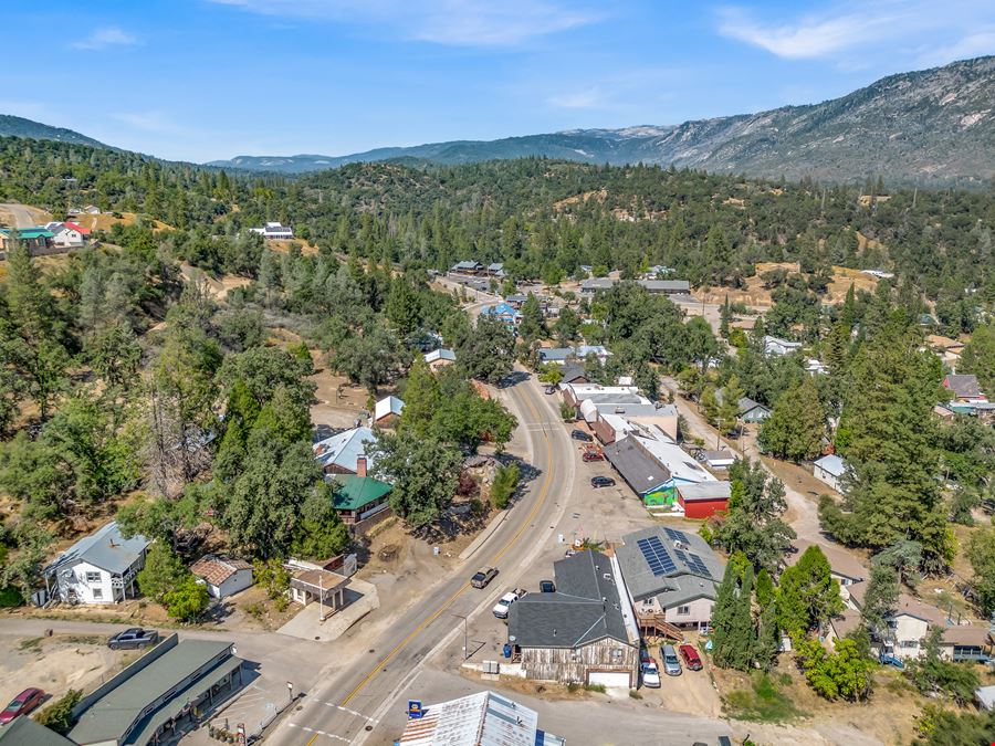 100% Occupied Multi-Family Apartment Units on Downtown's Main Drag