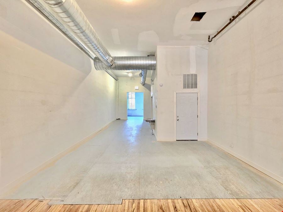 1102 W 18th St, Chicago, IL