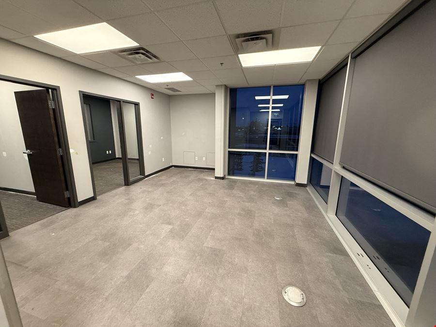 For Sublease - 27057 100th Avenue, Acheson