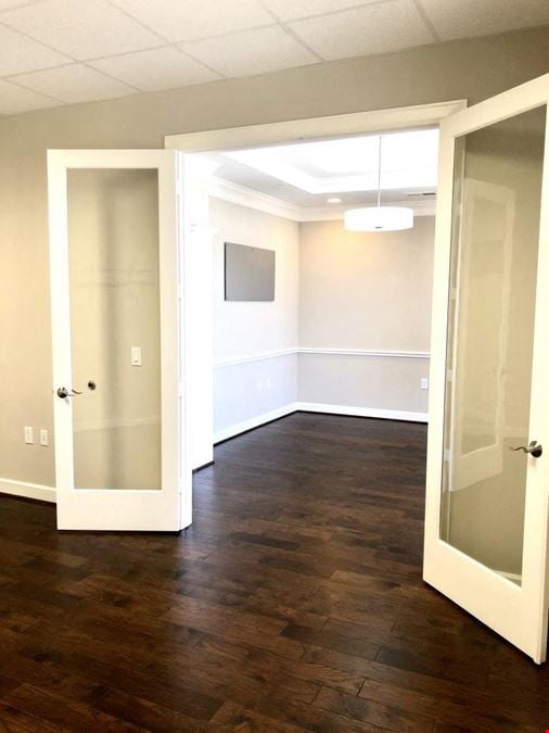 16000 Park Ten Place - Unit 802