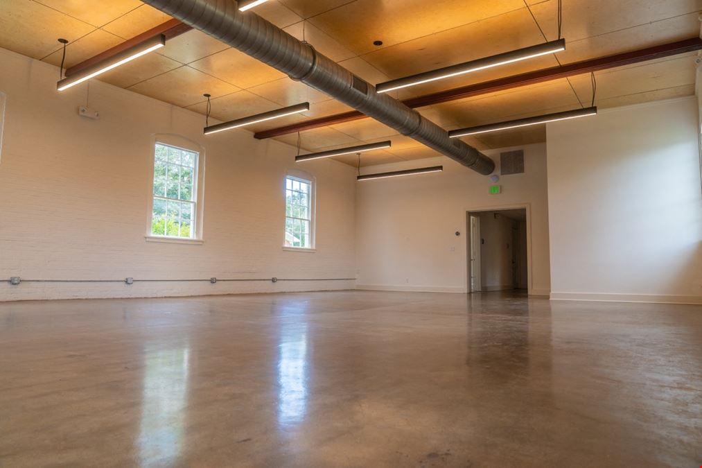 1st Floor of 302 Willard St