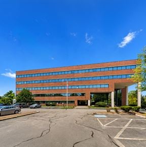 55 Ferncroft Rd