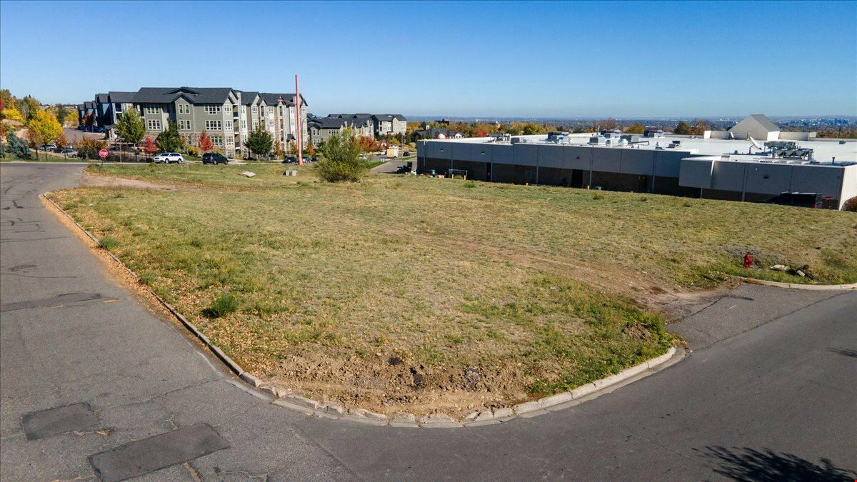 13121 W Alameda Pkwy