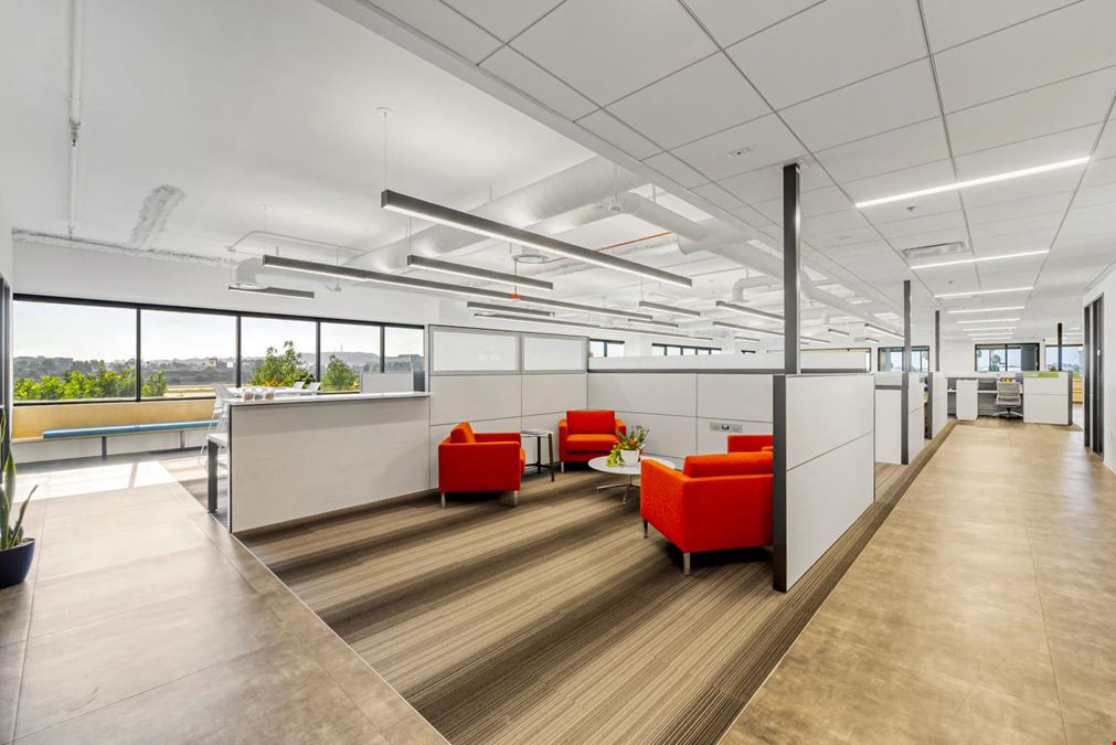 4910 Airport Plaza Dr, Long Beach, CA 90815