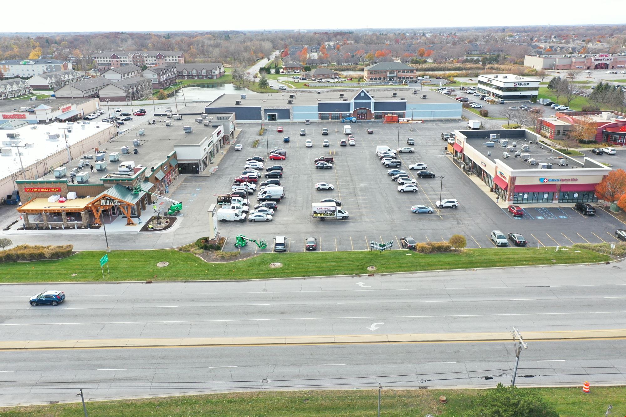 Fountain Park Shopping Center