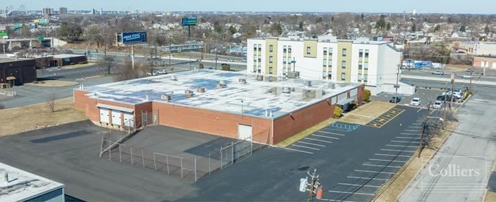 Distribution Facility at Airport Industrial Park