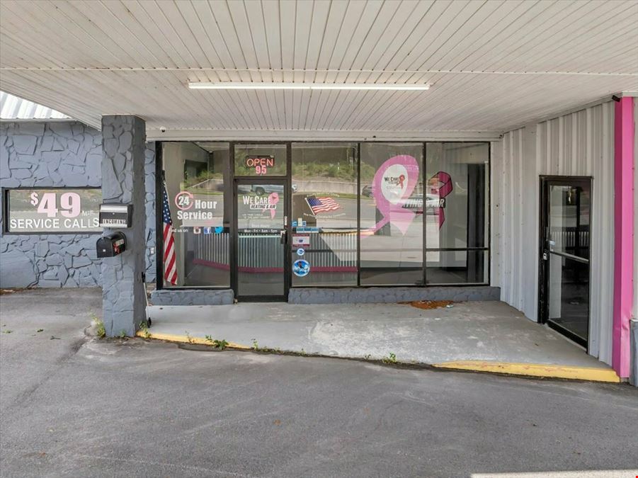 Stand Alone Commercial Building on Main Corridor