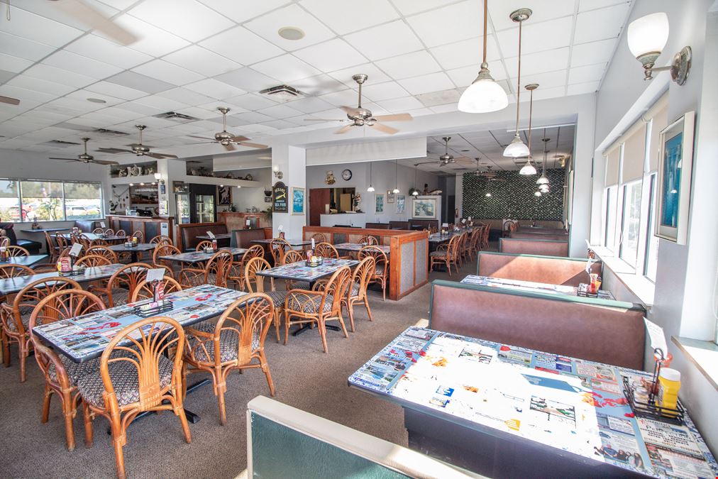 Free Standing Restaurant on High-Traffic US41 in North Fort Myers