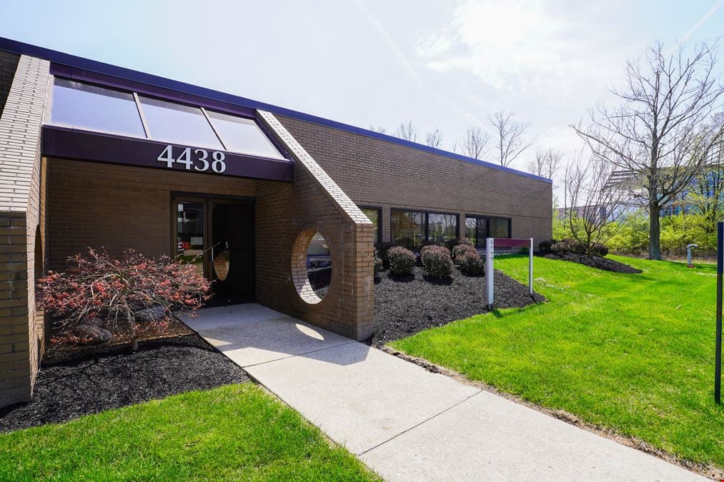 4430-4438 Carver Woods Drive