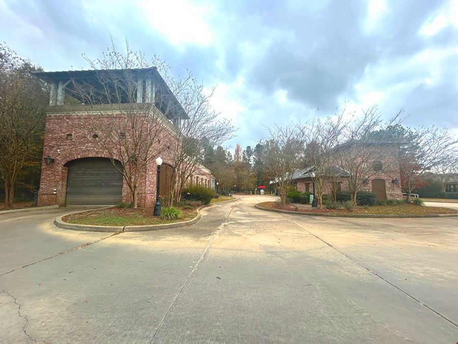 2027 Strawberry Hill Drive