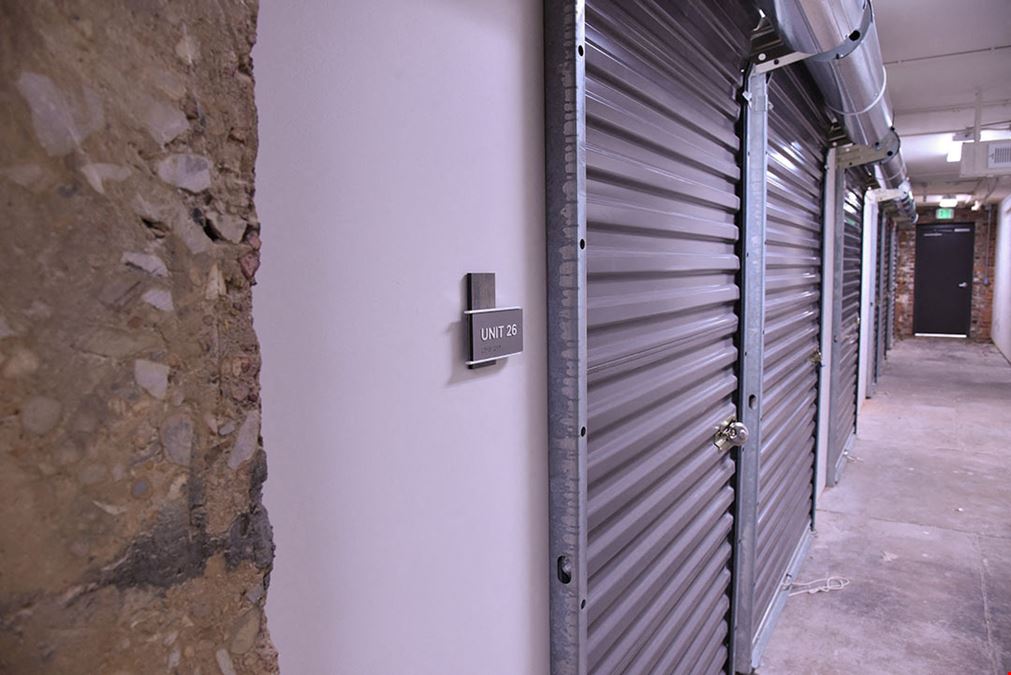 Storage on 2nd Ave