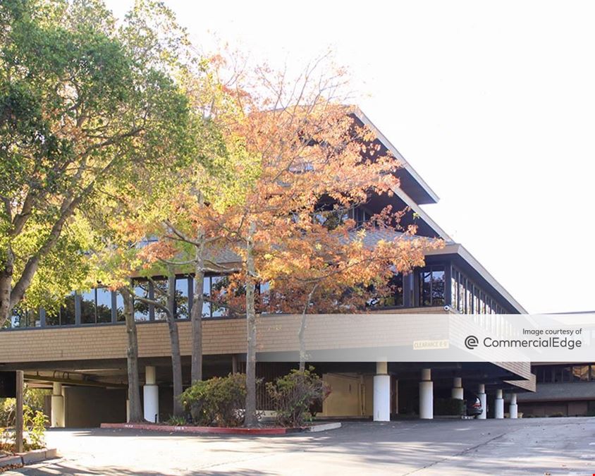 Wood Island Office Complex