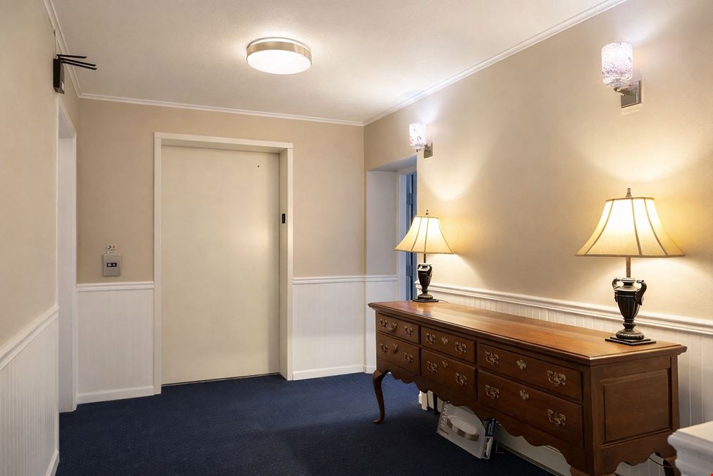 10 Bruen Ct Rensselaer