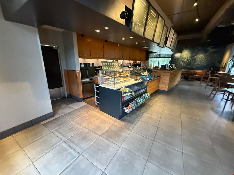 Endcap Retail - Former Starbucks