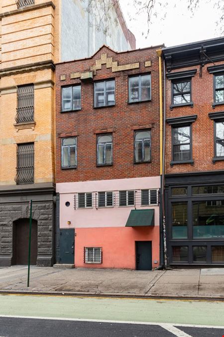 25 Bleecker Street