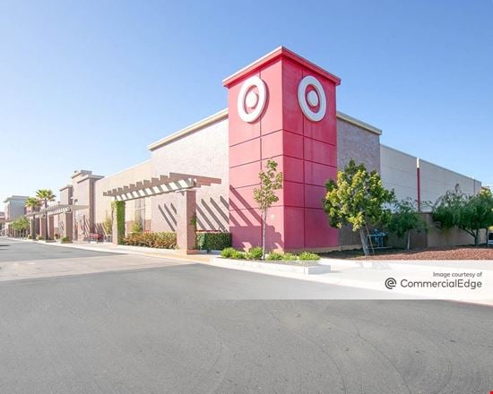 Preview of Retail space for Rent at 2700 5th Street