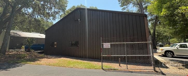 ±2,100 to ±5,090 SF Flex Space Located off William Hilton Parkway
