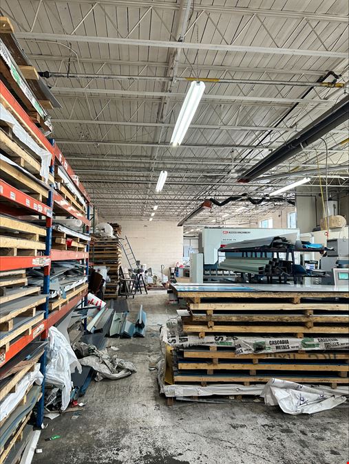 131 Oakdale Road, North York, ON M3N1W2
