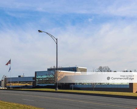 Preview of commercial space at 2990 Gilchrist Road