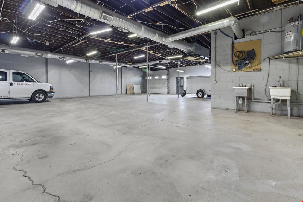 +/- 12,600 SF Industrial Space w/ I3 Zoning