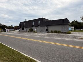  Updated Office Suites + Optional Live/Work Apartment | 4,532 SF | Downtown New Port Richey