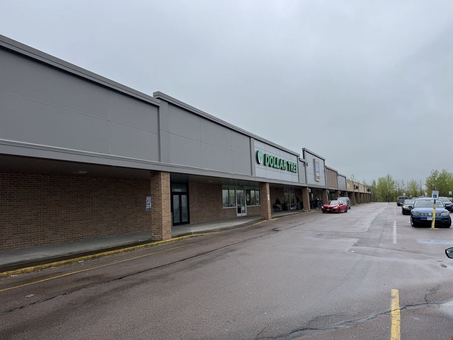 Aldi Plaza