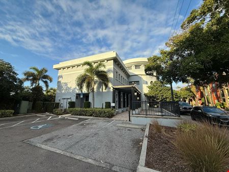 Preview of Office space for Rent at 2330 West Horatio Street