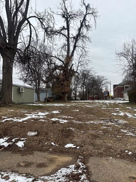 Preview of Land space for Sale at 2515 Woodland Ave