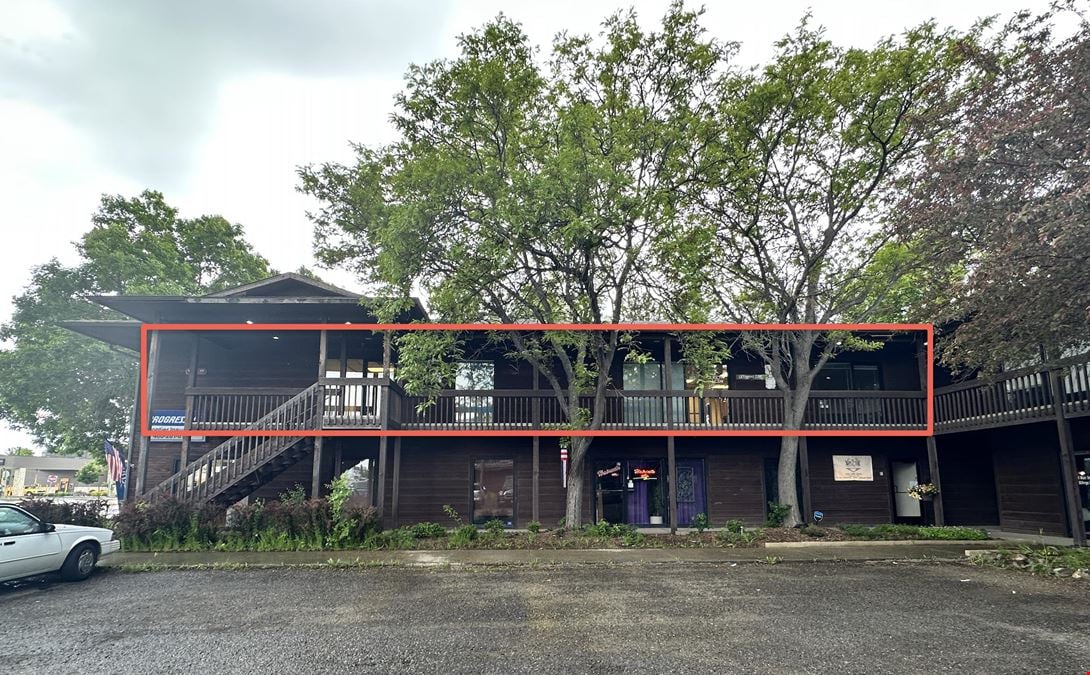 848 Main St