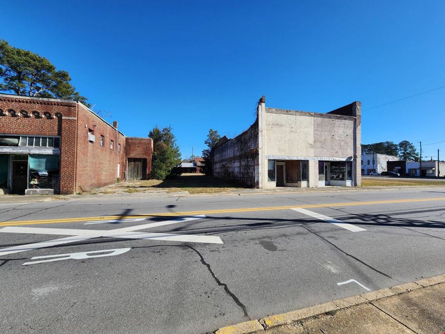 5 Parcel Package in Robersonville