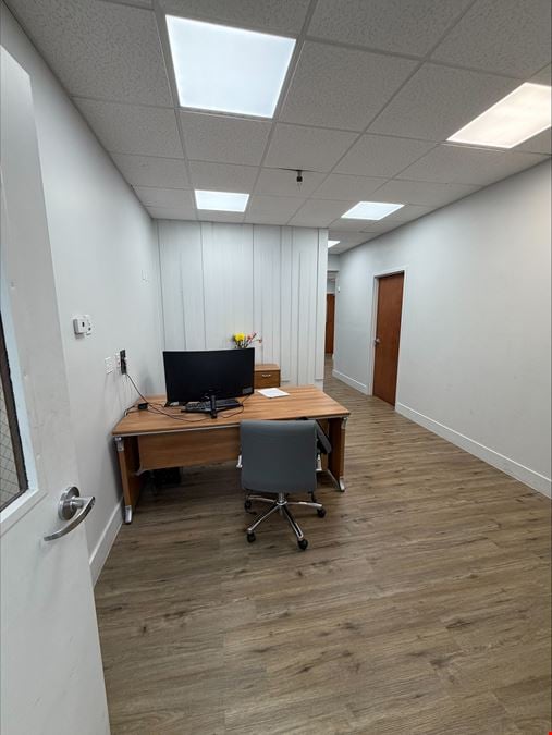 Westland Commons | Suite 1738-1