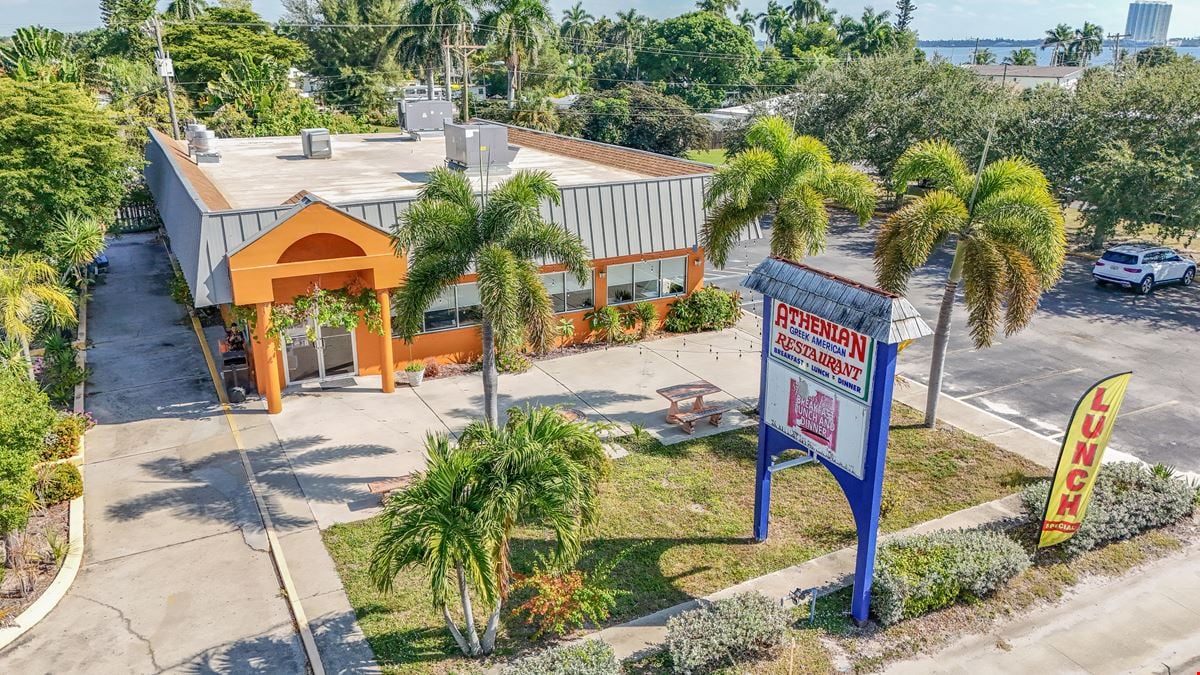 Free Standing Restaurant on High-Traffic US41 in North Fort Myers