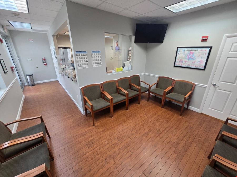 Traditional & Spacious Medical Office