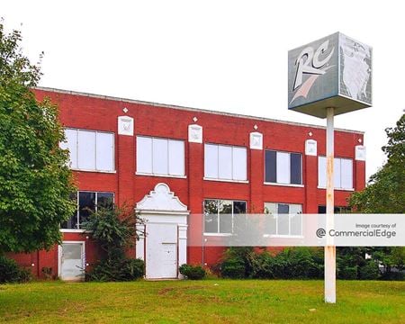 Preview of Industrial space for Rent at 1910 Murphy Ave SW