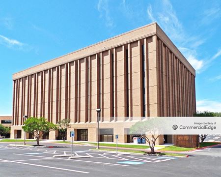 Preview of commercial space at 5430 Fredericksburg Road