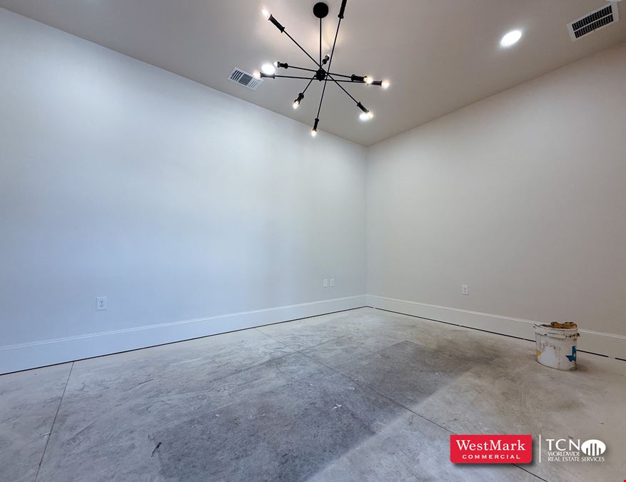 6301 - 6303 79th Street