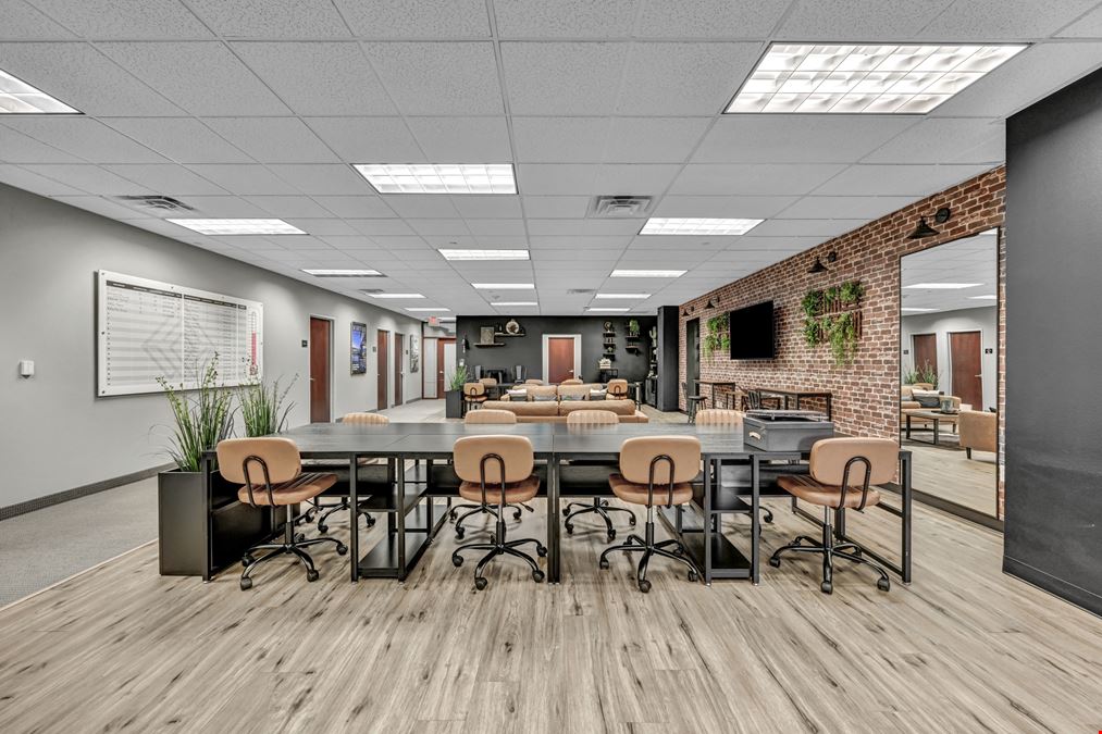 10100 W. Charleston Blvd. Suite 250