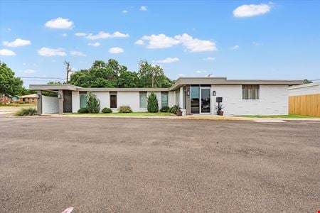 Preview of Office space for Rent at 1215 Lake Air Dr