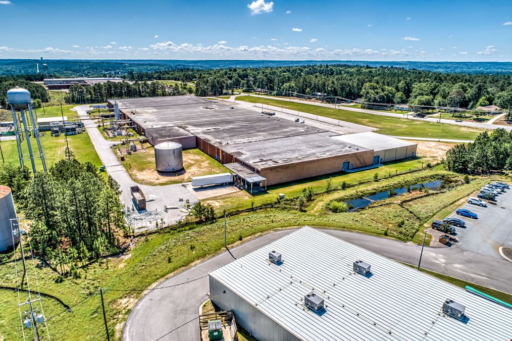 334,105 SqFt Industrial building | 2 Spaces available for Lease