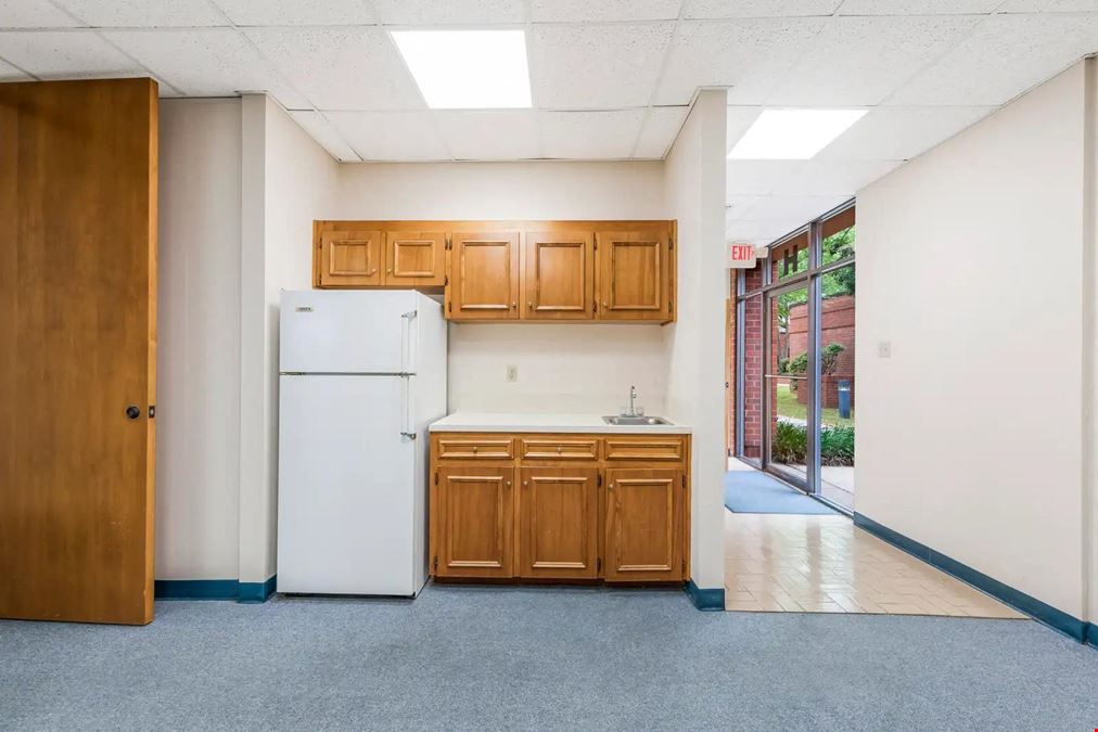 Garden-Style Office For Sale