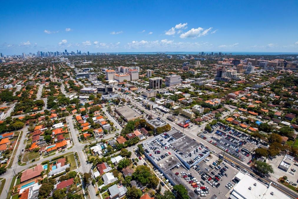 Navarro Gables