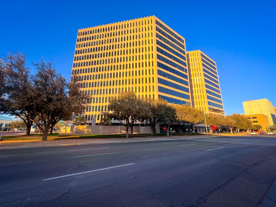 Sublease Opportunity | Fasken Center Tower Two