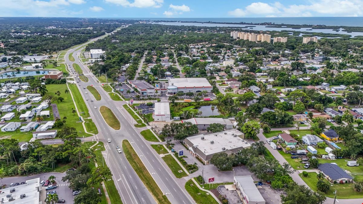 8660 S Tamiami Trail - 14,200/SF Office