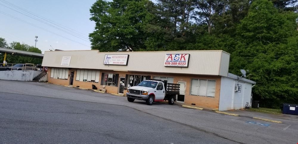 Apx 5.2 acres at Austell Road and Clay Road