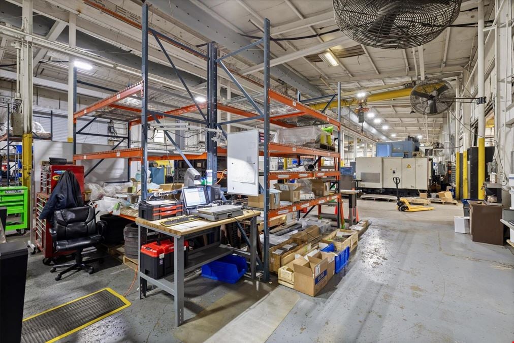 Conditioned Industrial Facility with 8 Cranes