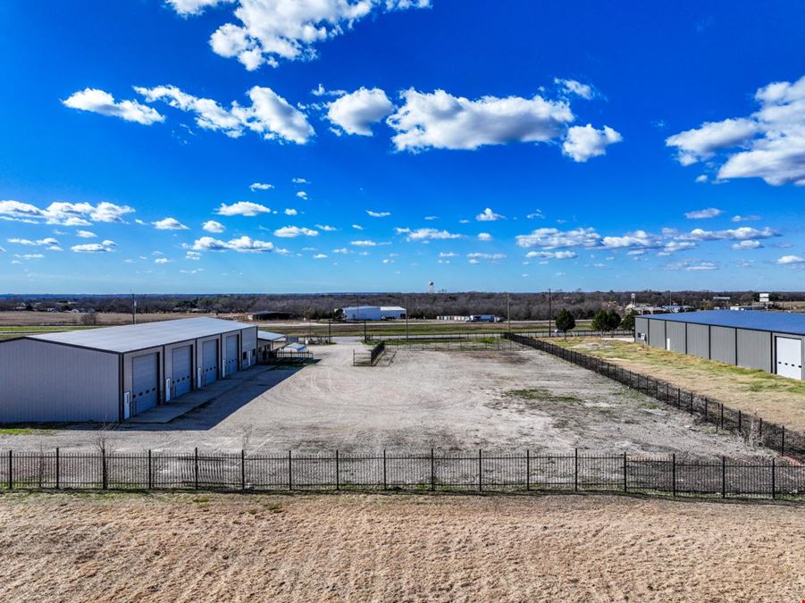 11639 E US-175