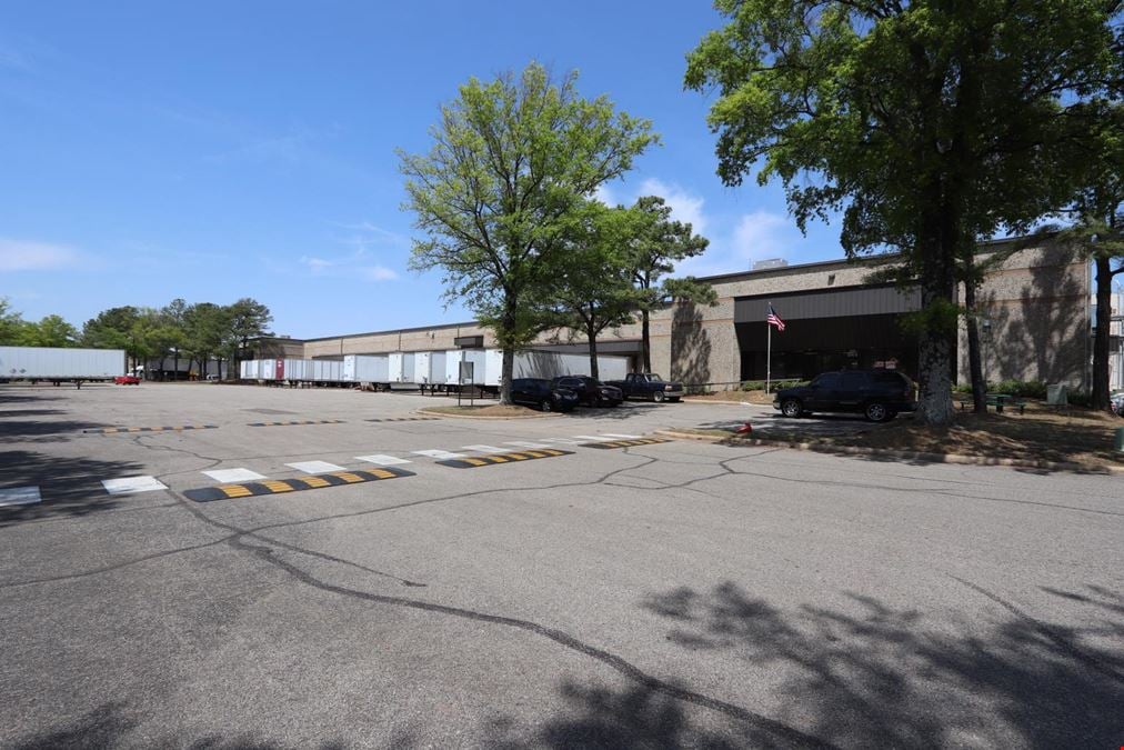 Mendenhall Business Center