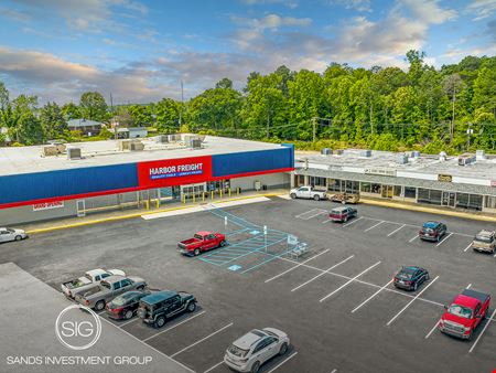 Preview of Retail space for Rent at 719 N Duncan Byp