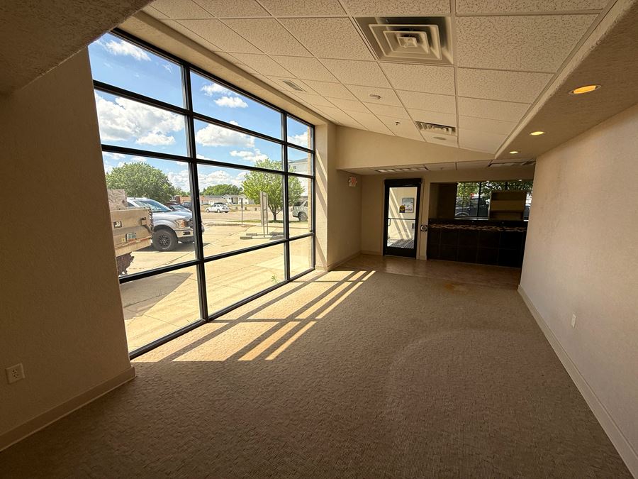 207 E Front Ave, Suite C