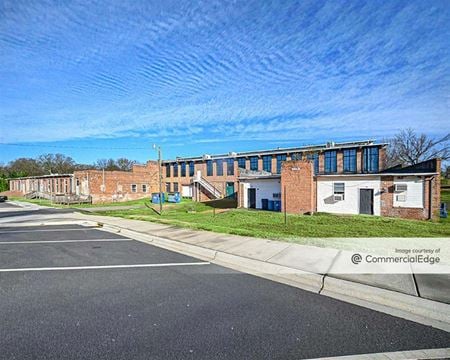 Preview of Office space for Rent at 19725 Oak Street